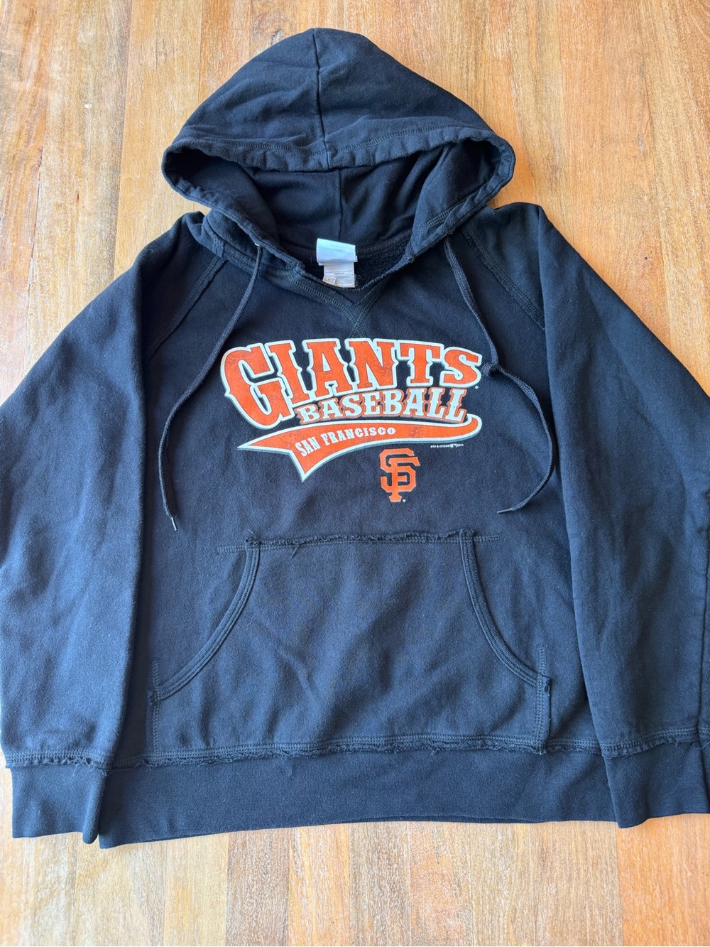 Women’s size Medium black SF Giants hoodie
